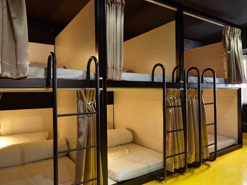 Here X There Hostel Taipei Main Station Екстер'єр фото
